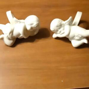 Partylite cherub candle followers
